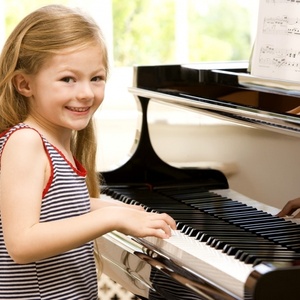 Уроки игры на пианино (фортепиано)